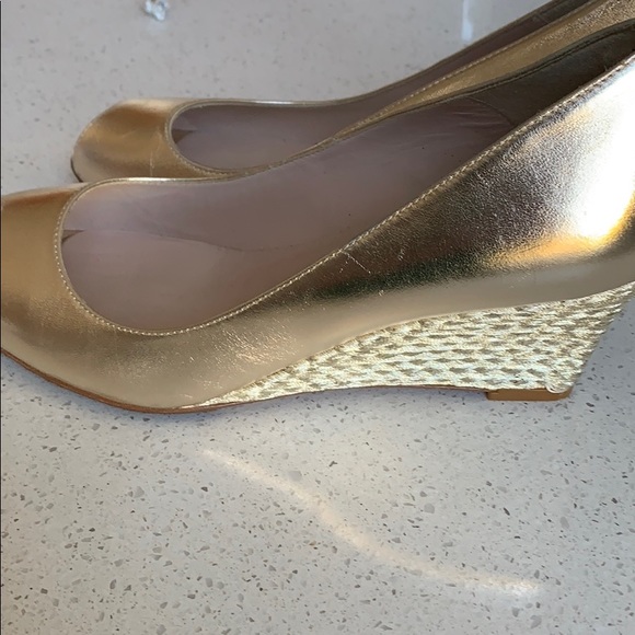 Shoes - Picture 2 of 2